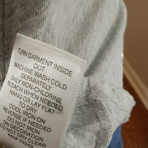 Soho New York & Company Womens Gray Sequin Roll Up Cap Sleeves Tee Shirt Size M - Picture 9 of 10